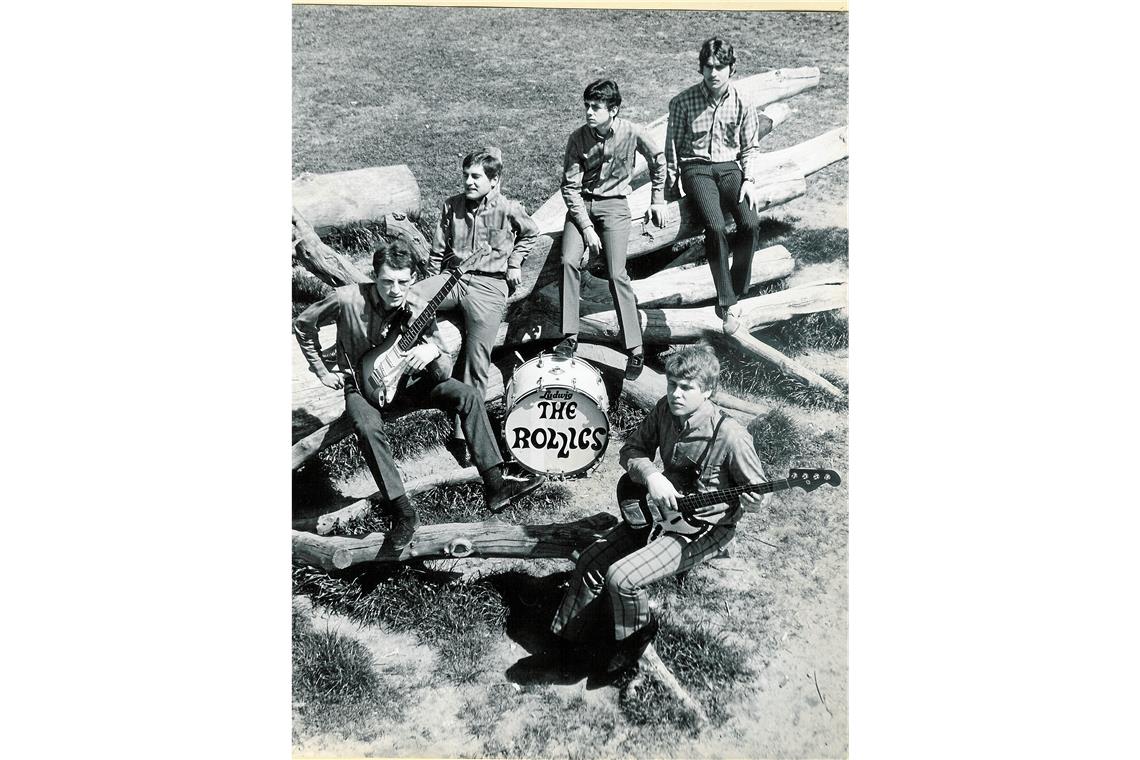 Die älteste Boygroup im Land So sahen die Rollics im Jahr 1967 aus. Heute noch dabei sind Hans Bodo Hartmann (Mitte links) und Wolfgang Eppler (daneben), rechts unten Rainer Gluska.