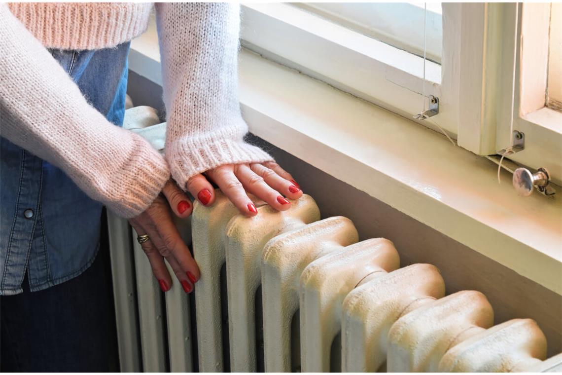 So sparen Sie beim Heizen Energie und Geld. Das sind die Top 12 effizientesten Tipps, um richtig zu heizen.