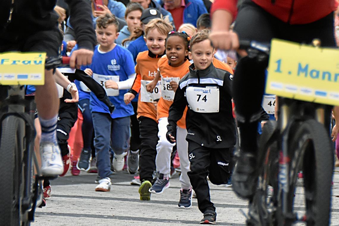 36. Backnanger Silvesterlauf: Das Limit im Hauptlauf ist beinahe erreicht So viele Kinder und Jugendliche wie noch nie sind angemeldet. Foto: Tobias Sellmaier