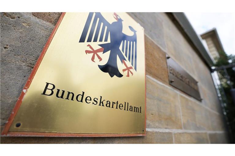 So wie der Bundesadler zeigt manchmal auch das Bundeskartellamt seine Krallen, indem es Bußgelder verhängt.