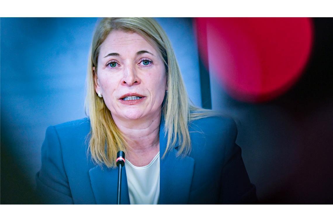 Soll besser von der Bundesregierung unterstützt werden: Bahnchefin Palla. (Archivbild)