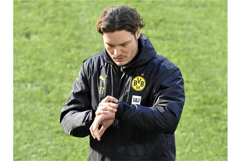 Soll mit Borussia Dortmund den Turnaround schaffen: Cheftrainer Edin Terzic. Foto: Martin Meissner/AP/POOL/dpa