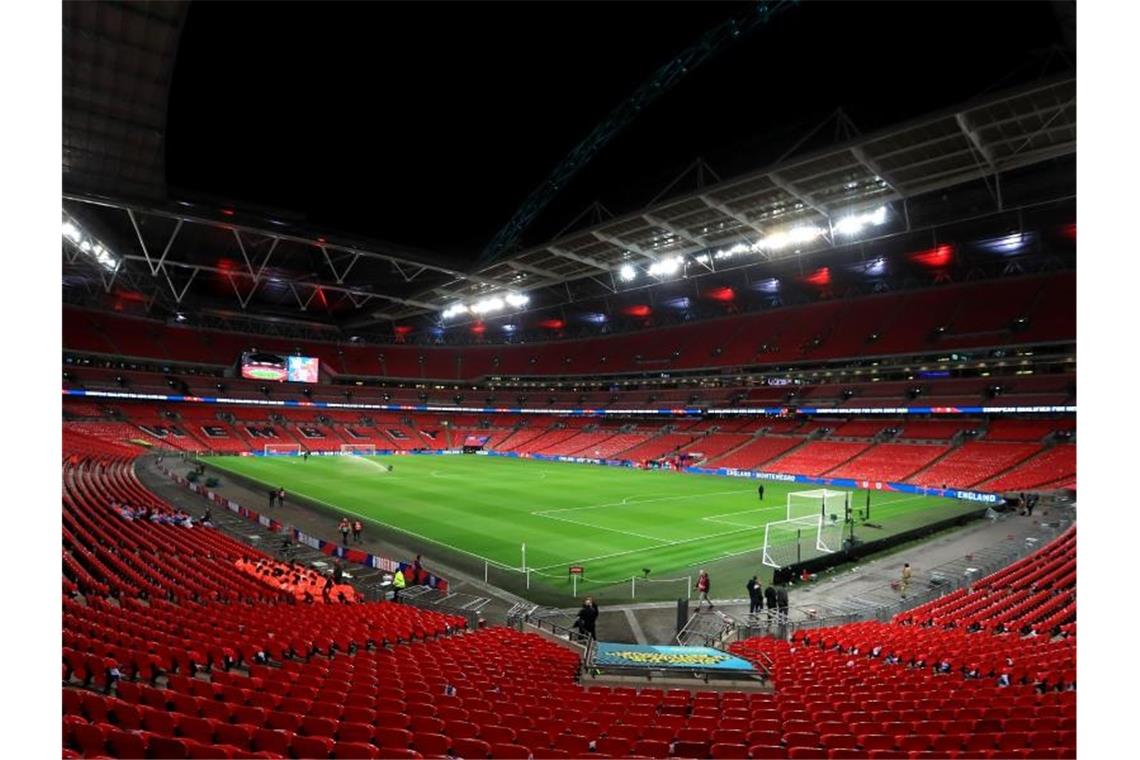 Offizielle Gespräche über Verlegung des Finales Sollte das Champions-League-Endspiel verlegt werden, wäre das Wembley-Stadion die logische Wahl als Spielstätte. Foto: Mike Egerton/PA Wire/dpa