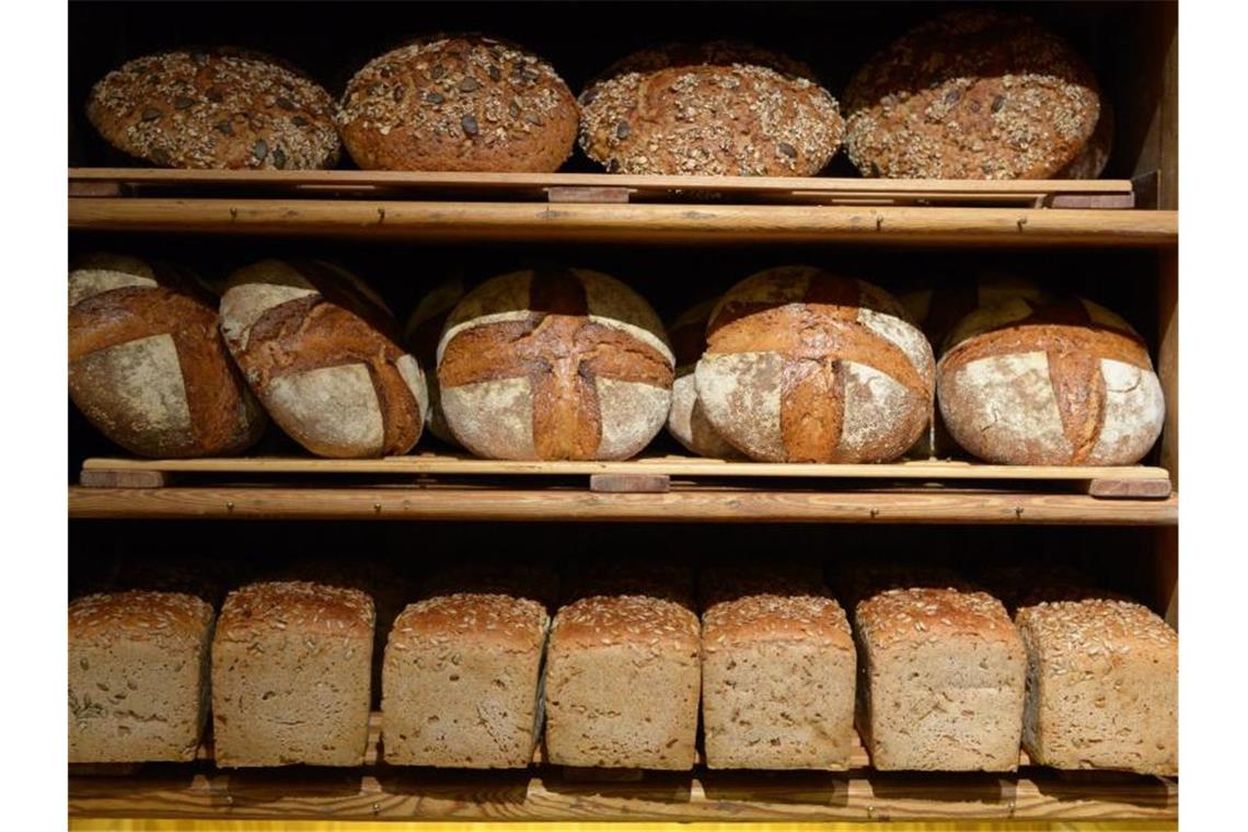 Brot bleibt in der Corona-Krise gefragt Sollte der Lockdown noch viele weitere Wochen dauern ist eine Pleitewelle zu befürchten. Foto: picture alliance / dpa