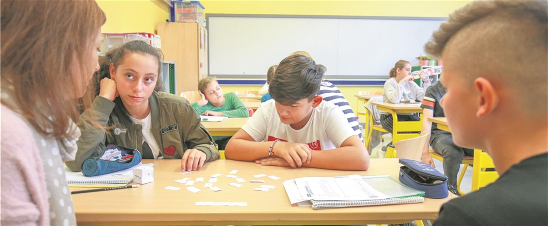 Sommerschule an der Mörike-Gemeinschaftsschule: Drei Schulen kooperieren, drei Lehrkräfte der Mörikeschule kümmern sich um insgesamt 18 Schüler. Foto: A. Becher