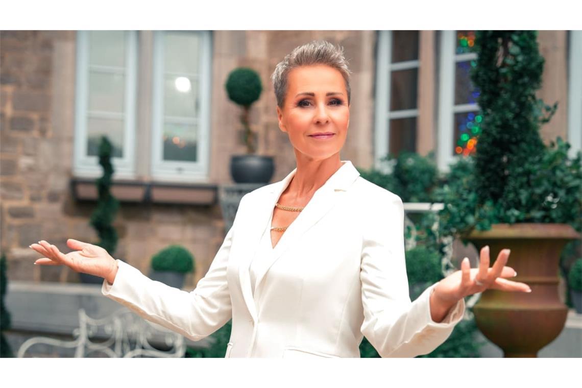 Sonja Zietlow moderiert "Die Verräter".