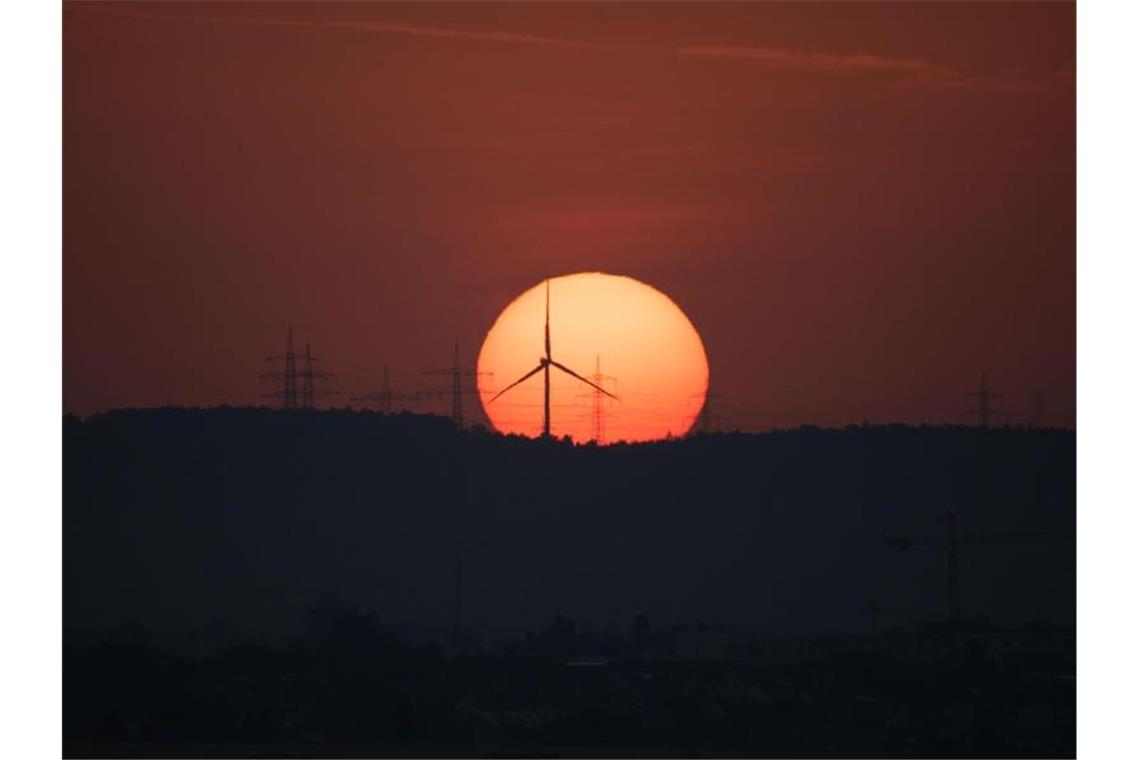 Sonnenaufgang bei Filderstadt. Foto: Marijan Murat/Archivbild