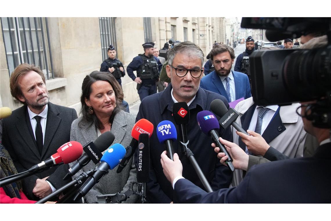 Sozialistenchef Faure könnte künftiger Premier in Frankreich werden.