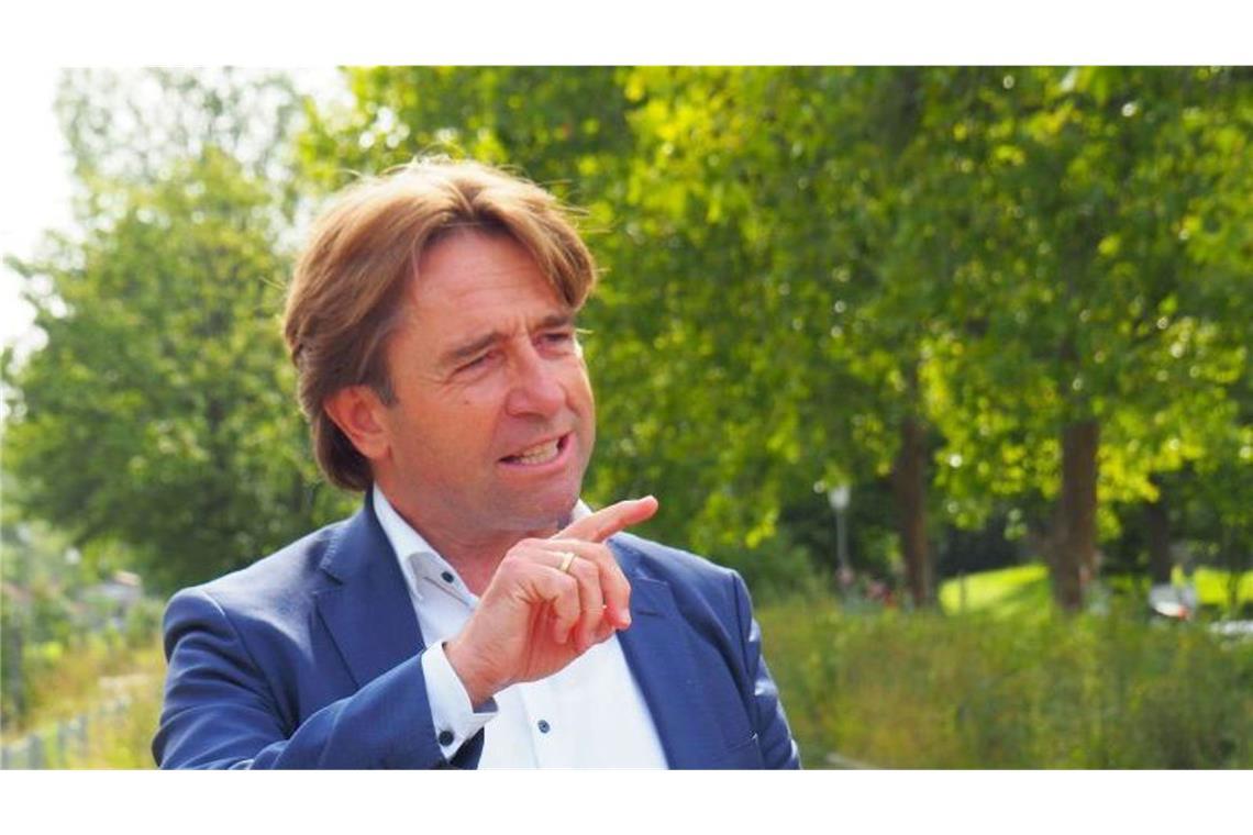 Vor allem Pforzheim sorgt für Nervosität Sozialistische Ergebnisse sind für Michael Lang in Wangen im Allgäu schon fast normal. Wie wird es diesmal?