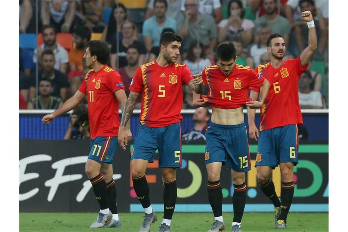 Bitteres 1:2 im EM-Finale für U21 - „Haben alles gegeben“ Spanien erzielte bereits in der 7. Minute das 1:0. Fabian traf mit einem wuchtigen Linksschuss. Foto: Cezaro De Luca