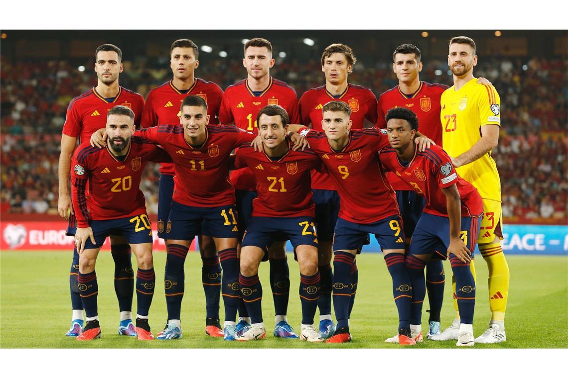 Spanien, Quali-Gruppe A: Der dreimalige Europameister (1964, 2008, 2012) sicherte sich mit einem Sieg gegen Norwegen das Ticket für die EM. Es ist bereits die zwölfte Endrundenteilnahme für die Spanier, nur Deutschland war öfter qualifiziert. Spanien hofft auf den vierten Triumph – dies wäre ein  Rekord.