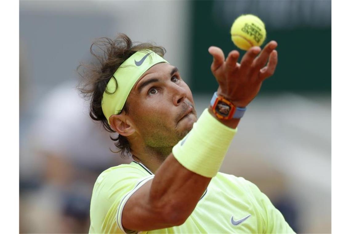 Spaniens Tennis-Ass Rafael Nadal hat das Halbfinale in Paris erreicht. Foto: Pavel Golovkin/AP