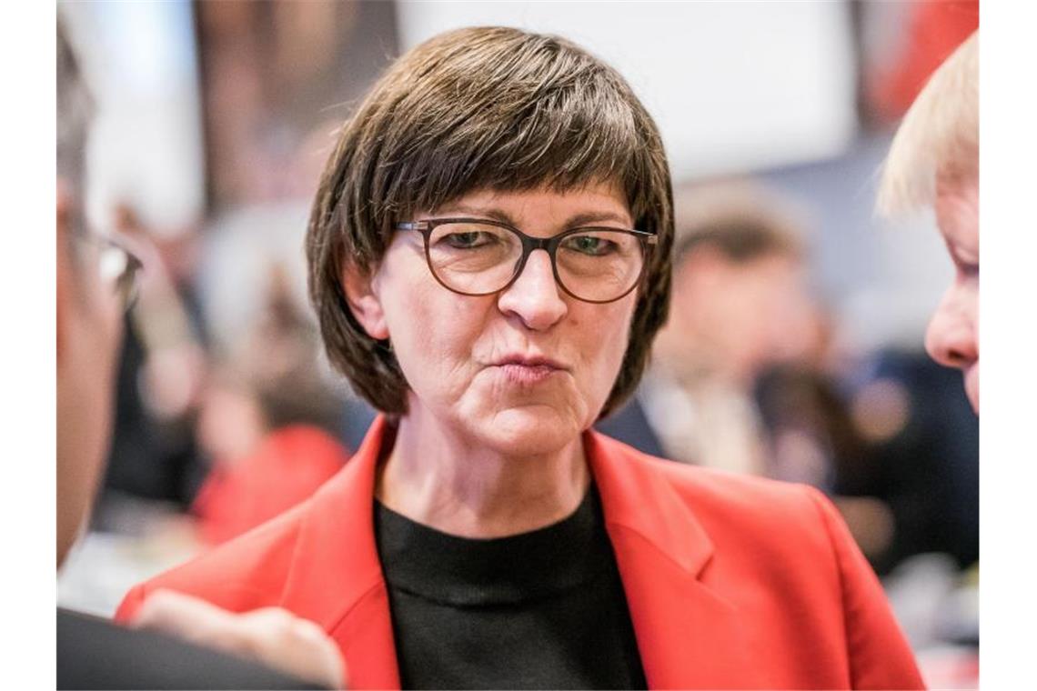 SPD-Chefin Esken hatte in einem Interview erklärt, die Vision des „demokratischen Sozialismus“ sei „ein Zielbild, so wie unsere Grundwerte Freiheit, Solidarität, Gerechtigkeit“. Foto: Michael Kappeler/dpa