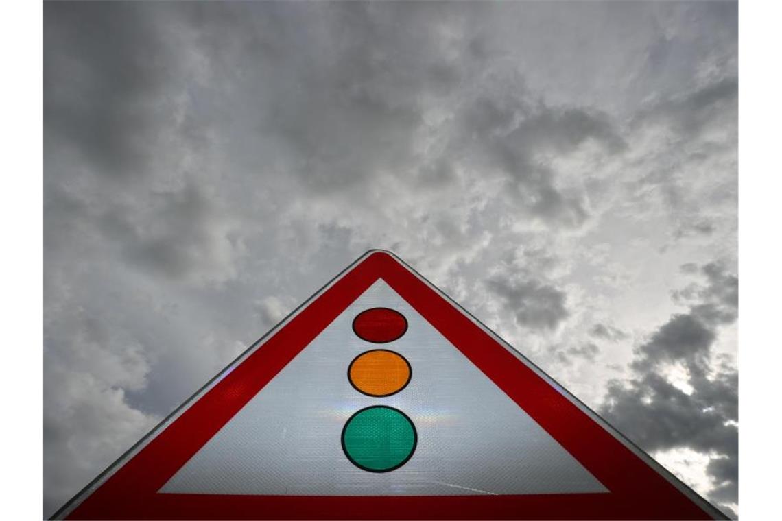 Ampel-Parteien planen neue Corona-Regeln SPD, FDP und Grüne wollen in dem Entwurt unter anderem neue Regelungen zum Test-Angebot festschreiben. Foto: Karl-Josef Hildenbrand/dpa