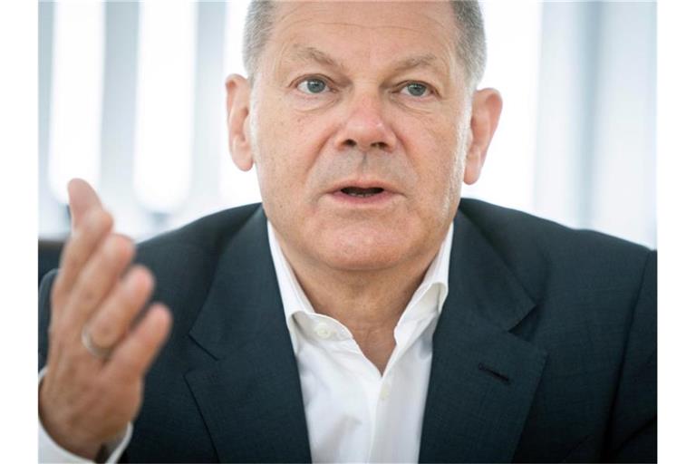 SPD-Kanzlerkandidat Olaf Scholz hat Vorwürfe gegen die Grünen-Kandidatin Annalena Baerbock als etwas übertrieben bezeichnet. Foto: Kay Nietfeld/dpa