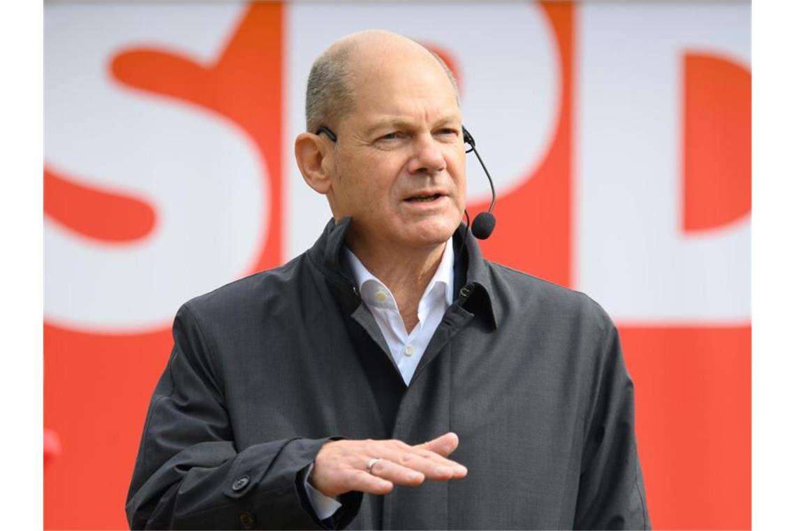 Schlussspurt vor der Wahl - Scholz will Koalition mit Grünen SPD-Kanzlerkandidat Olaf Scholz präferiert eine Koalition mit den Grünen. Foto: Soeren Stache/dpa-Zentralbild/dpa