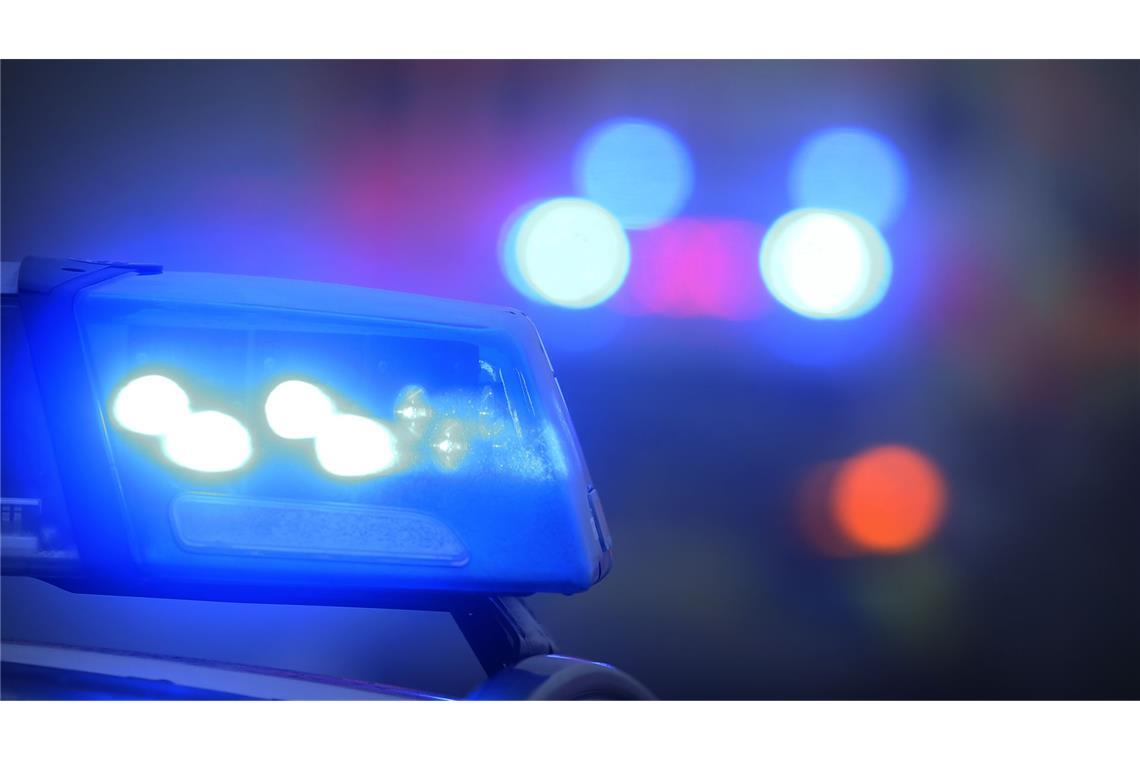 Spezialkräfte nahmen den Mann  schließlich fest. (Symbolbild)