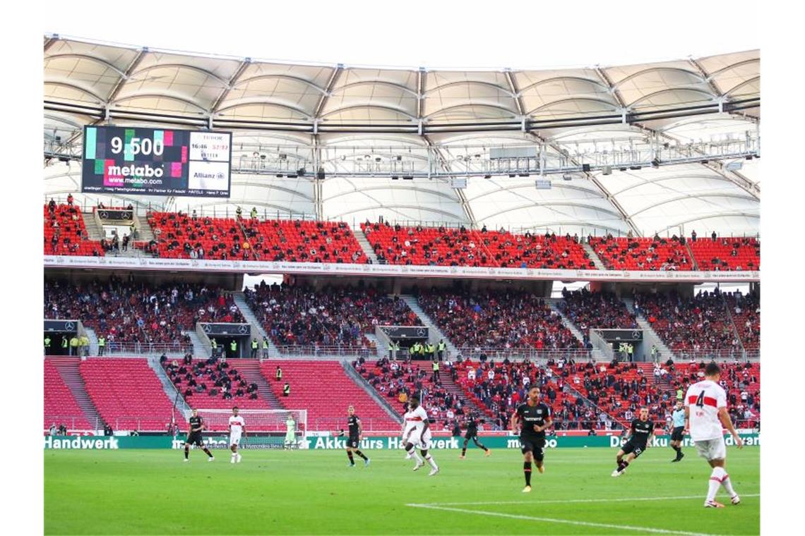 Spiel vor Zuschauern in der Mercedes-Benz Arena. Foto: Tom Weller/dpa/Archivbild