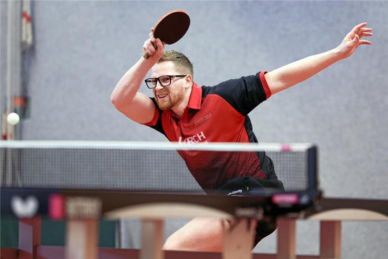 Spitzenspieler Juraj Zatko und der TSV Oberbrüden wollen in eigener Halle den Verbleib in der Verbandsoberliga sichern. Foto: Alexander Becher