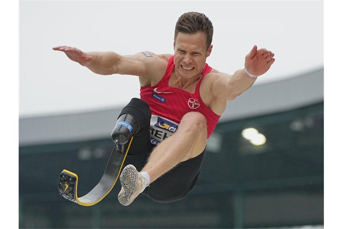 Sprang in Tokio zu Gold: Markus Rehm. Foto: Michael Kappeler/dpa