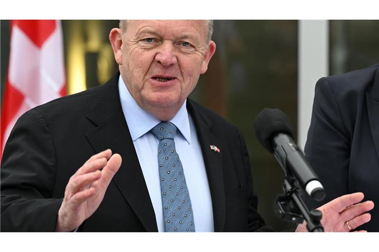 Spricht nach einem Treffen mit US-Außenminister Marco Rubio und US-Vizepräsident JD Vance in Washington davon, dass eine "fundamentale Meinungsverschiedenheit" zwischen den Parteien bestehe - der dänische Außenminister Lars Løkke Rasmussen.