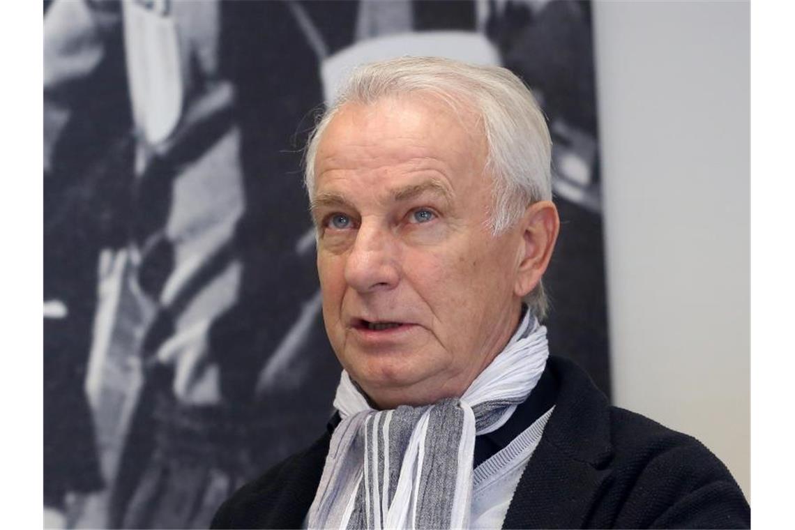 Bonhof voller Ehrfurcht: „Weisweiler hat Borussia gemacht“ Spricht über die Rivalität mit dem FC Köln: Der ehemalige Gladbacher Spieler Rainer Bonhof erinnert sich. Foto: Roland Weihrauch/dpa