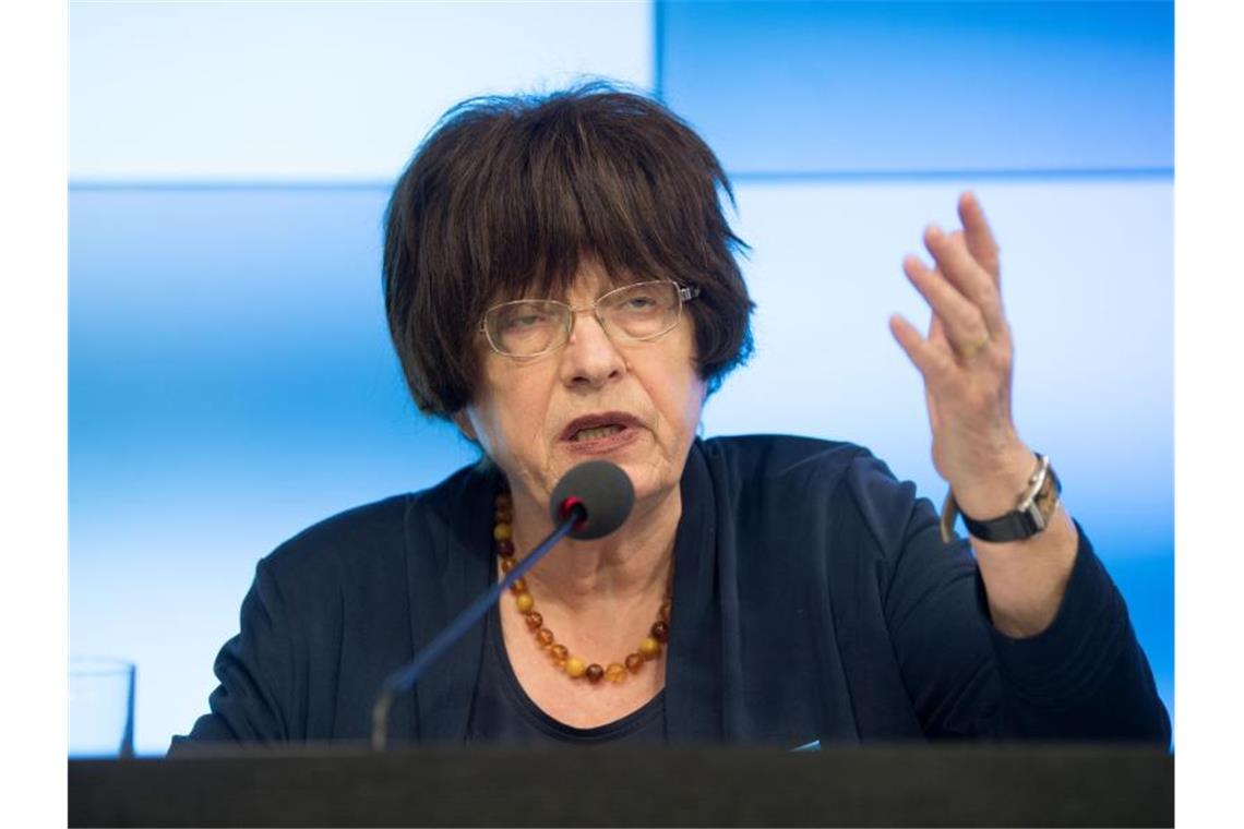 Staatsrätin Erler: Bürger verstehen Dilemma in Corona-Krise Staatsrätin Gisela Erler (Bündnis 90/Die Grünen). Foto: Marijan Murat/dpa/Archivbild