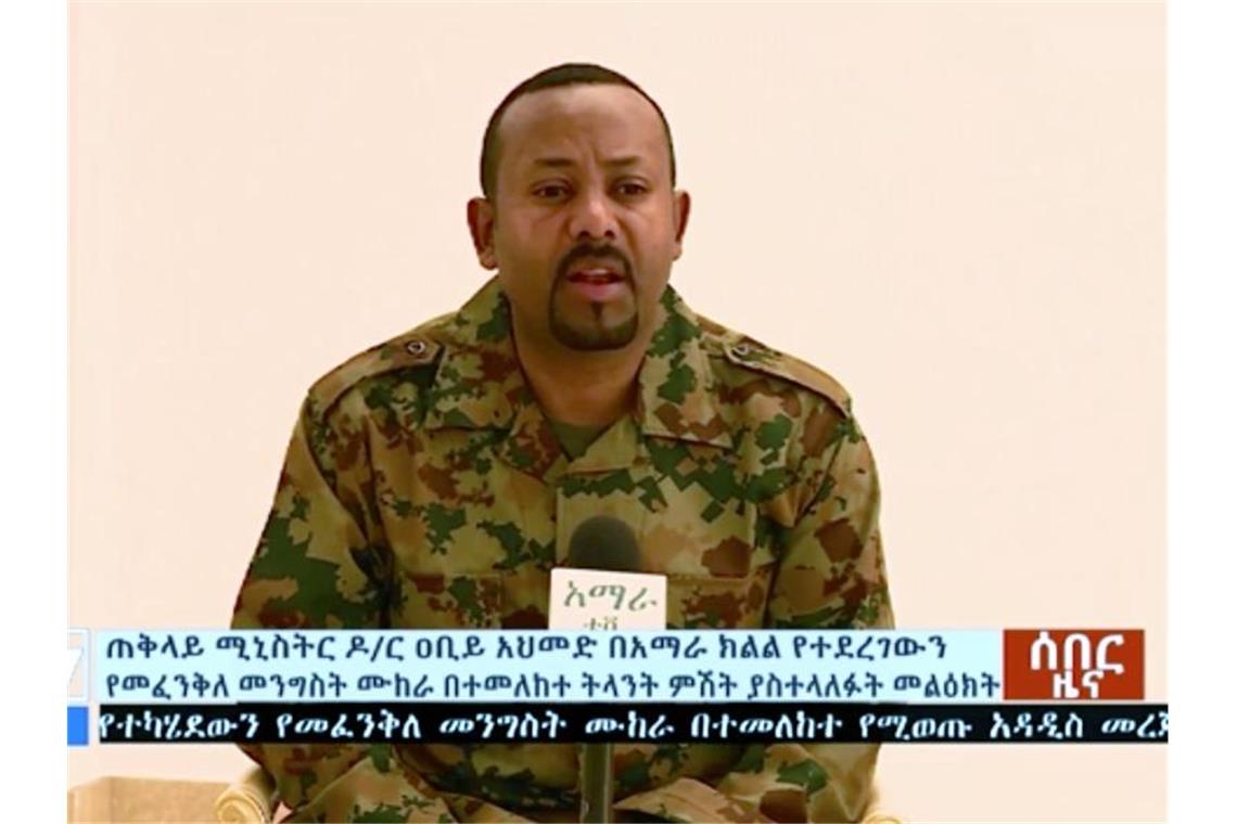 Standbild aus einem Video: Ministerpräsident Abiy Ahmed Ali spricht über den Putschversuch gegen eine Regionalvertretung. Foto: ETV/AP