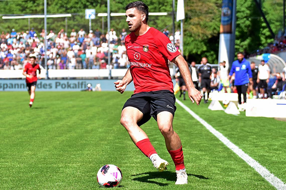 Stark auf dem Platz, aber Opfer eines Überfalls: Michael Kleinschrodt. Foto: Tobias Sellmaier