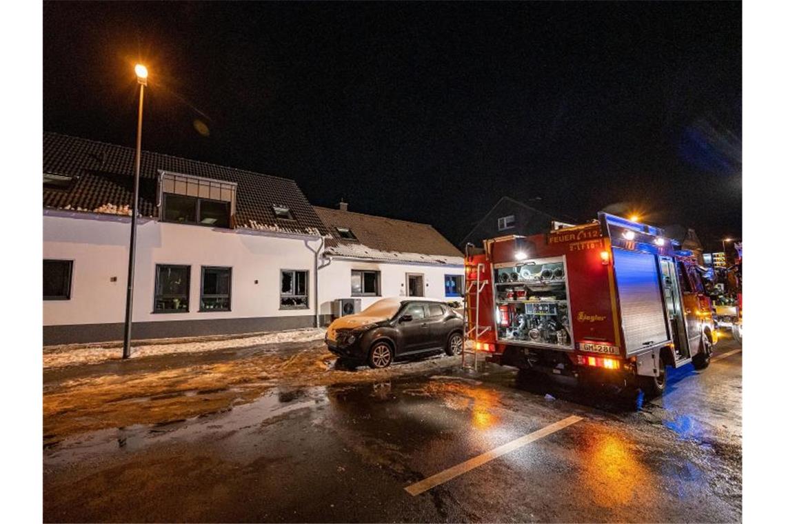 Fünf Leichen nach Wohnhausbrand gefunden