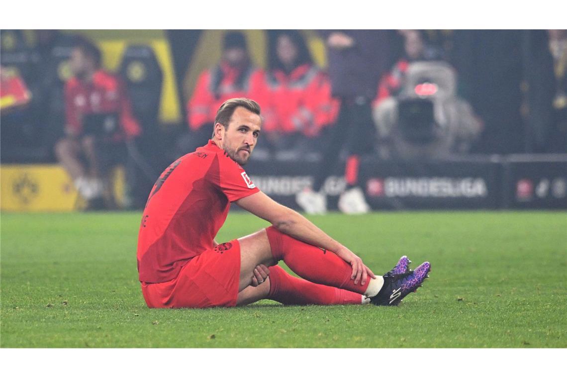 Kompany zu Kane-Verletzung: "Wird eng" für Leverkusen-Spiel Starstürmer Kane musste schon in der ersten Halbzeit verletzt raus.