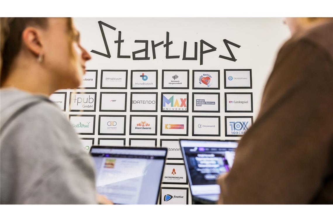 Start-ups in Europa wachsen, ringen aber mit Bürokratie. (Archivbild)