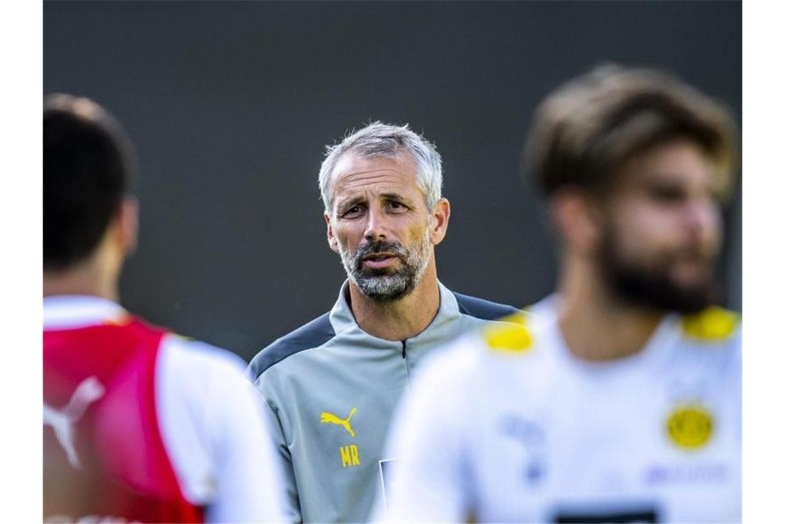 Rose und van Bommel: Heikler Start für die Neuen Startet als neuer BVB-Trainer: Marco Rose. Foto: David Inderlied/dpa