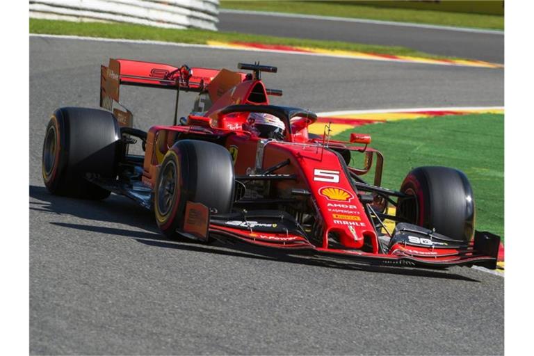 Startet in Spa vom zweiten Startplatz: Sebastian Vettel. Foto: Nicolas Lambert/BELGA