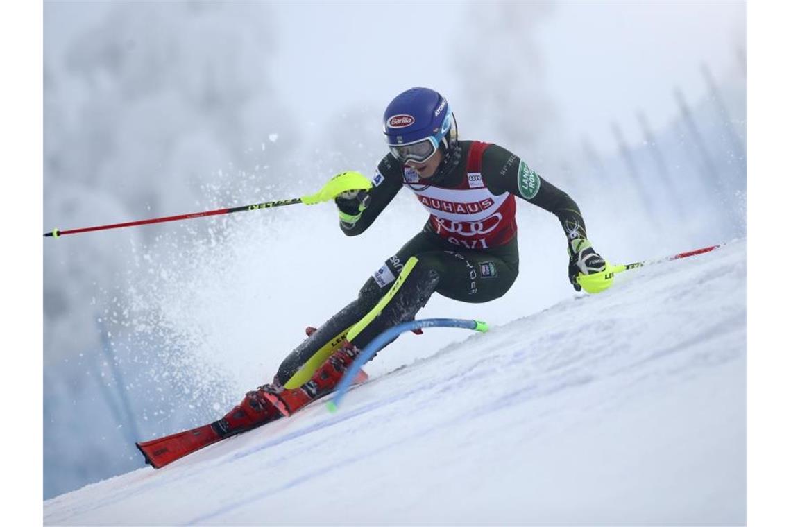 Nächster Rekord: Shiffrin gewinnt Auftakt in Levi Startete mit einem Sieg in die Saison: Mikaela Shiffrin. Foto: Alessandro Trovati/AP/dpa