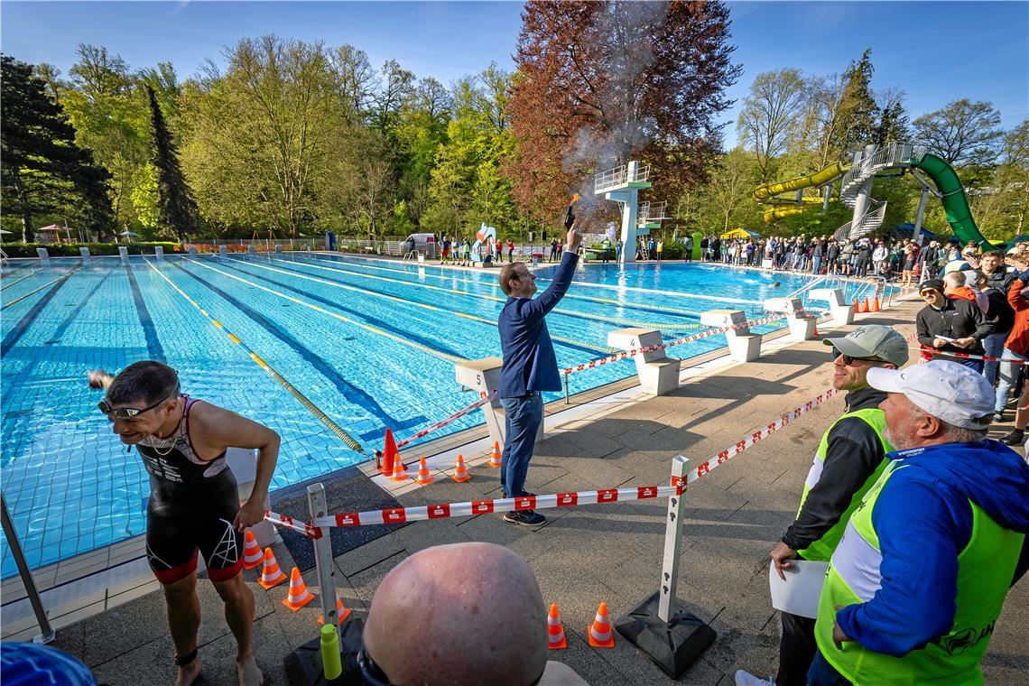 Startschuß Maximilian Friedrich 15. City Triathlon in Backnang am 26.4.2026
