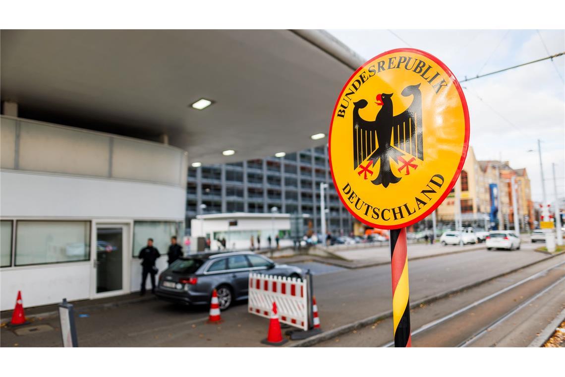 Stationäre Kontrollen gibt es seit September 2024 an allen deutschen Landgrenzen. (Symbolbild)