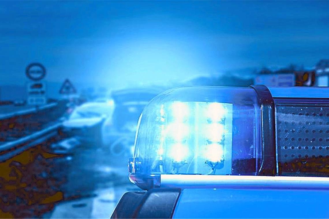Drei Verletzte nach Verkehrsunfall auf der B14 Stau auf der B14 in Richtung Oppenweiler. Symbolfoto: Benekamp/Stock-Adobe