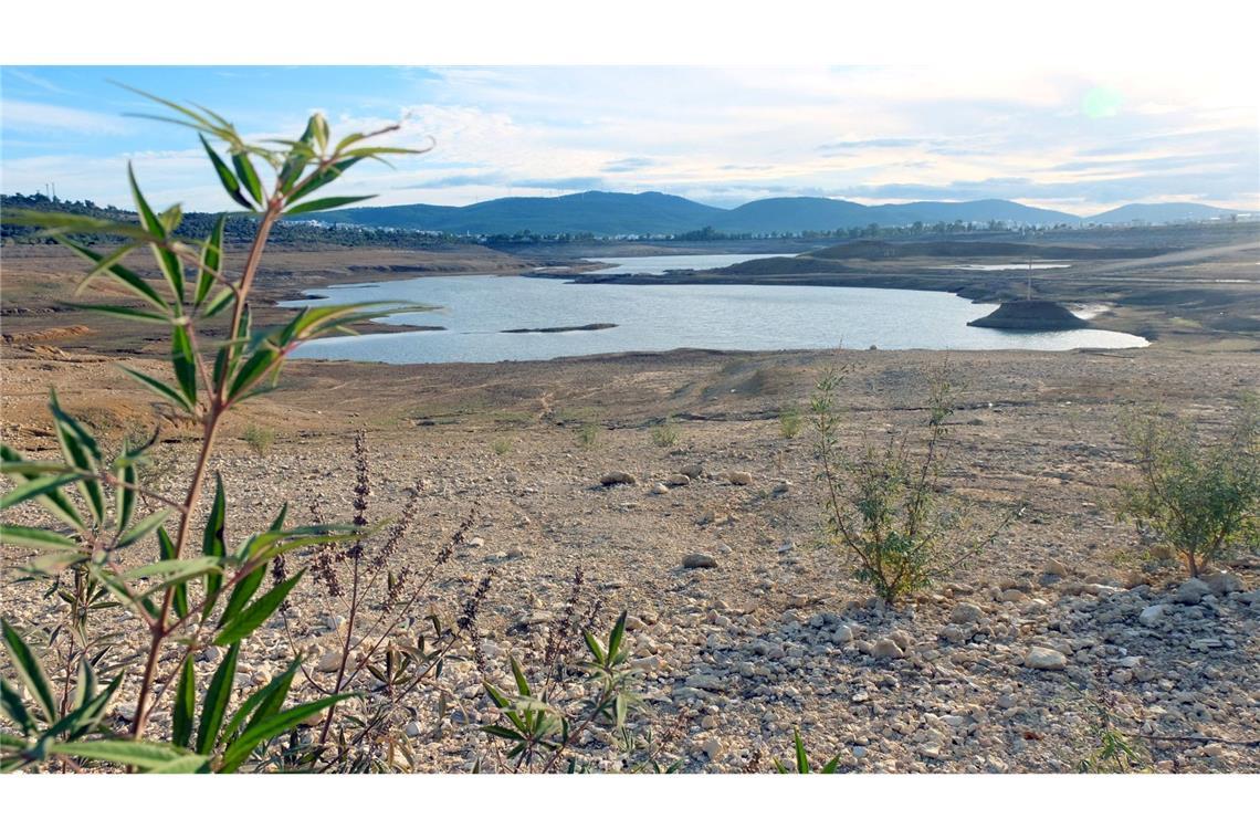 Alltag ohne Wasser: Blick in austrocknende Weltregionen Staudamm in der Nähe von Bodrum (Archivbild)