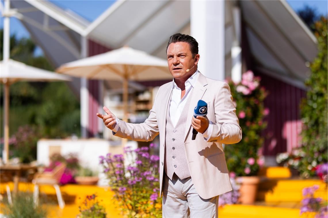 Stefan Mross startet bald in die letzte Staffel "Immer wieder sonntags".