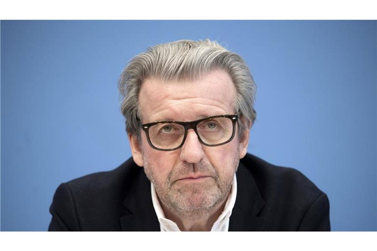 Stefan Wolf, Praesident des Arbeitgeberverbandes Gesamtmetall während der Bundespressekonferenz zumThema Forderungen der Metall- und Elektroindustrie zum Arbeitszeitrecht.