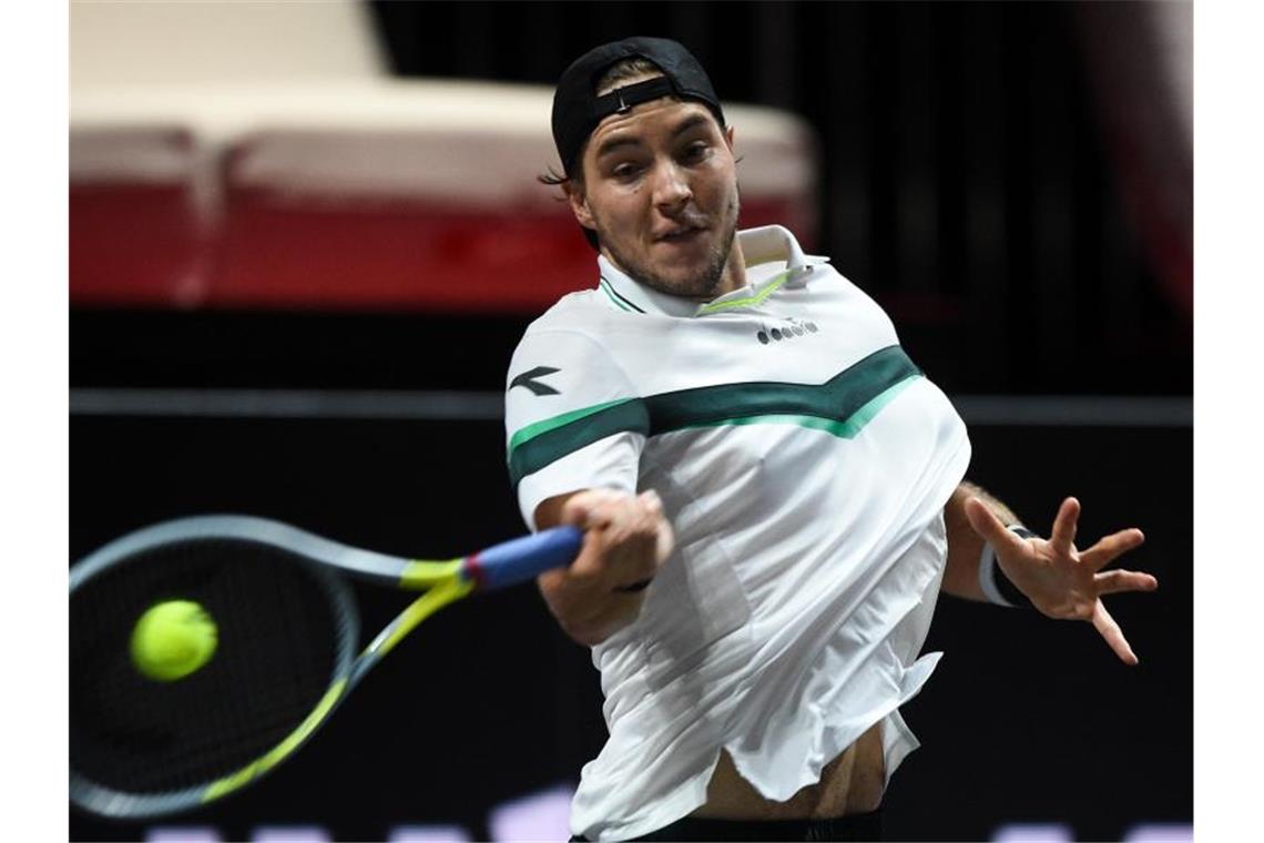 Zverev, Struff und Krawietz/Mies in Köln weiter Steht bei seinem zweiten Anlauf in Köln ebenfalls im Achtelfinale: Jan-Lennard Struff. Foto: Jonas Güttler/dpa