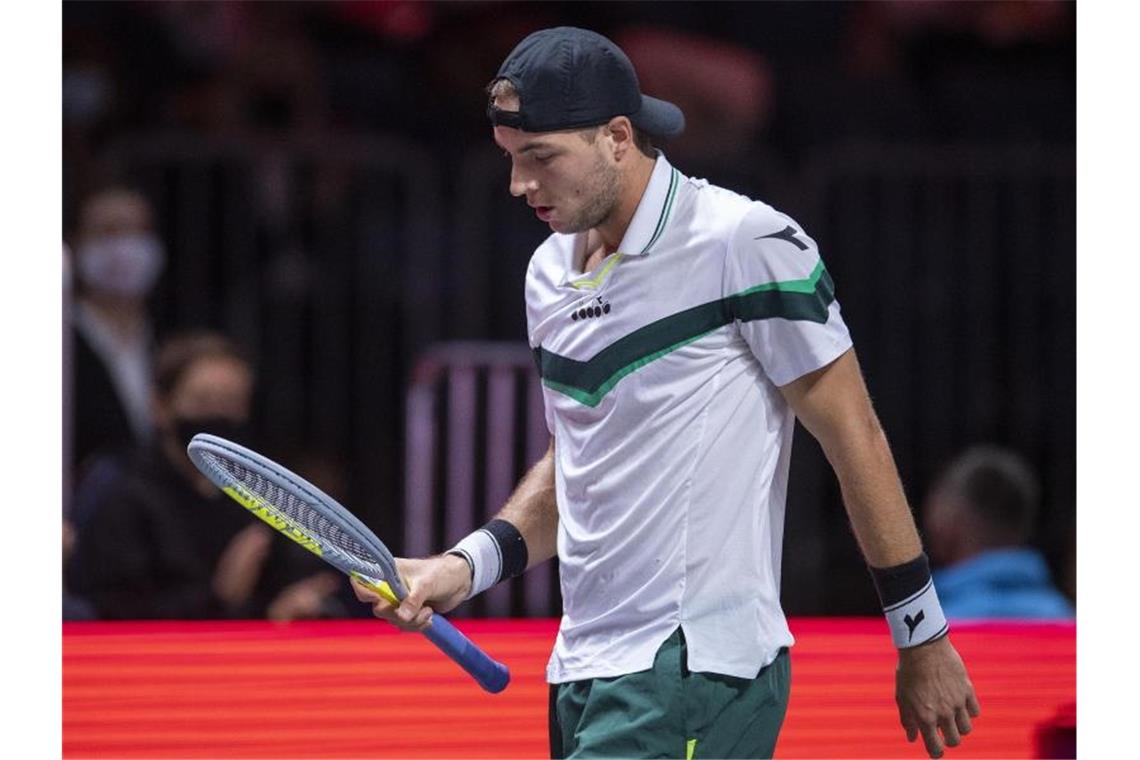 Zverev, Struff und Krawietz/Mies in Köln weiter Steht bei seinem zweiten Anlauf in Köln im Achtelfinale: Jan-Lennart Struff. Foto: Marius Becker/dpa