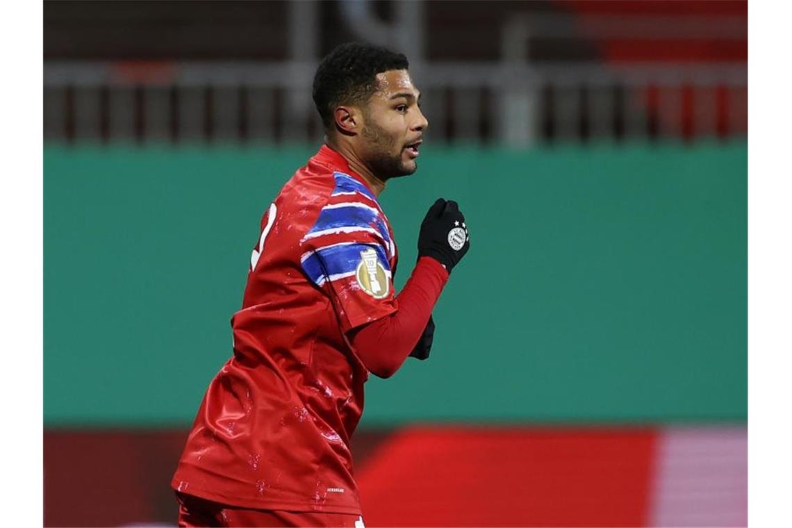 Steht beim FC Bayern gegen Augsburg in der Startelf: Serge Gnabry. Foto: Christian Charisius/dpa