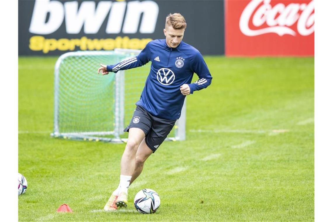 Flick baut um: Sechs Änderungen gegen Armenien Steht gegen Armenien in der Startelf: Marco Reus. Foto: Tom Weller/dpa