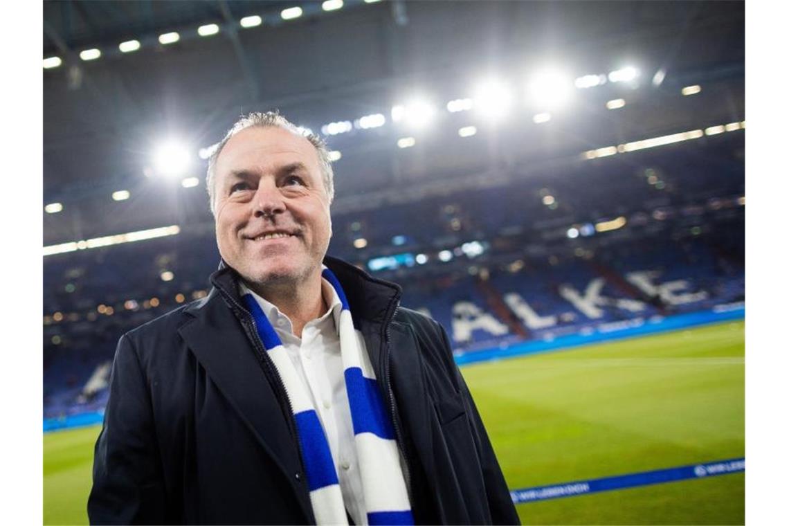 Steht in der Kritik: Schalkes Aufsichtsratsvorsitzender Clemens Tönnies. Foto: Rolf Vennenbernd/dpa