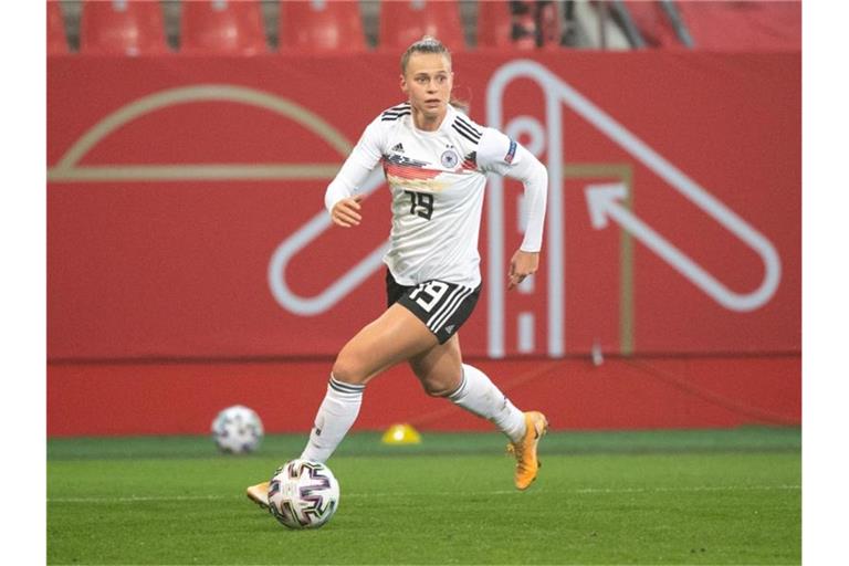 Steht in der Startelf gegen die Türkei: Klara Bühl. Foto: Matthias Balk/dpa