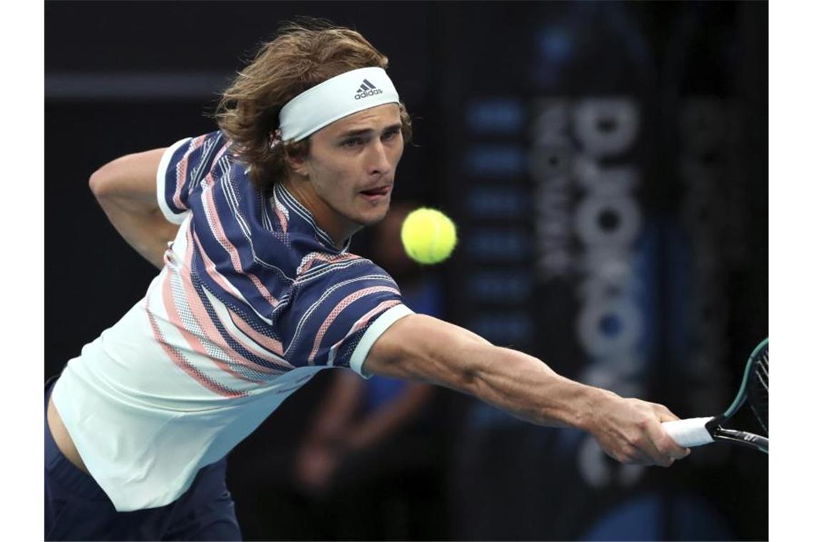 Steht in Melbourne in der Runde der letzten acht Spieler: Alexander Zverev. Foto: Dita Alangkara/AP/dpa