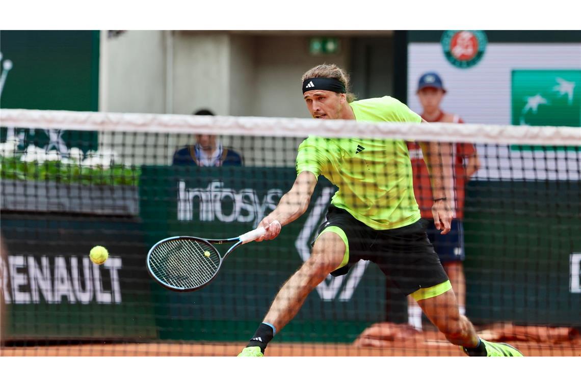 Lockerer Aufgalopp in Paris - Zverev schaut auf sich Steht in Paris in der zweiten Runde: Alexander Zverev.