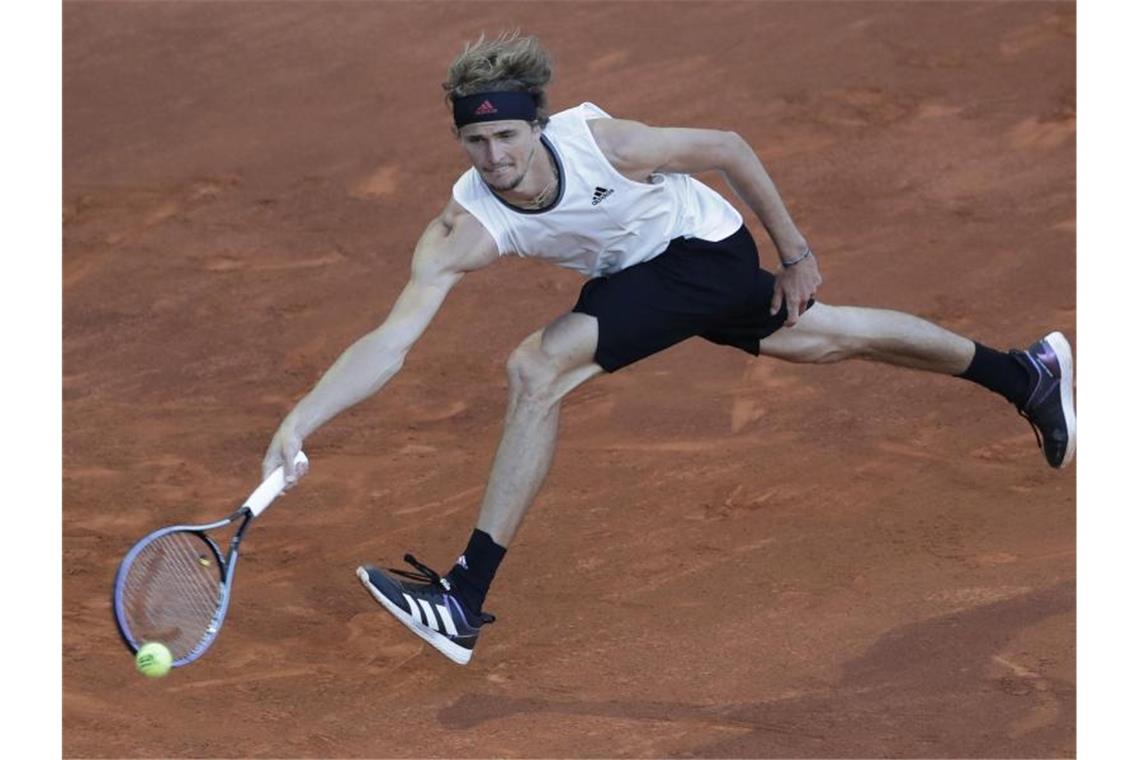 Steht in Rom im Achtelfinale: Alexander Zverev. Foto: Paul White/AP/dpa